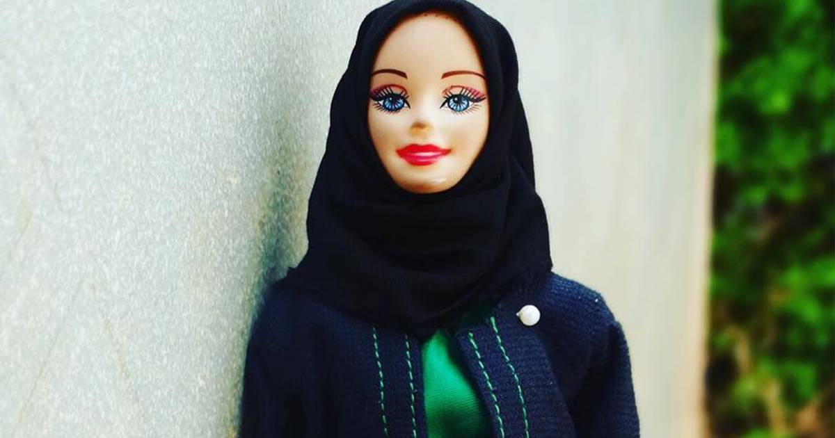 Hijarbie, la Barbie voilée qui joue les stars sur Instagram - Terrafemina