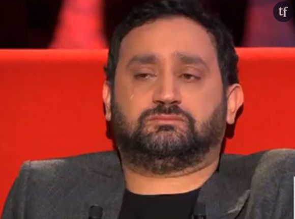 Cyril Hanouna pleure sur le divan de Marc-Olivier Fogiel