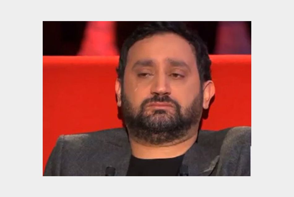 Cyril Hanouna pleure sur le divan de Marc-Olivier Fogiel