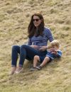  Catherine Kate Middleton, la duchesse de Cambridge et son fils le prince George de Cambridge - La famille Royale d'Angleterre assiste à un match de polo au Beaufort Polo club de Tetbury le 14 juin 2015. 