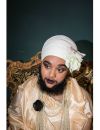Harnaam Kaur, femme à barbe harcelée devenue militante anti-harcèlement, anti-racisme, body positive et féministe... et aussi mannequin.