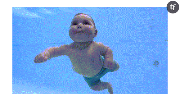 Quand l'accouchement devient trop stressant, accoucher dans l'eau peu aider à faciliter la naissance du bébé.