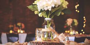 5 jolies idées avec des Mason jars pour pimper la déco de son mariage