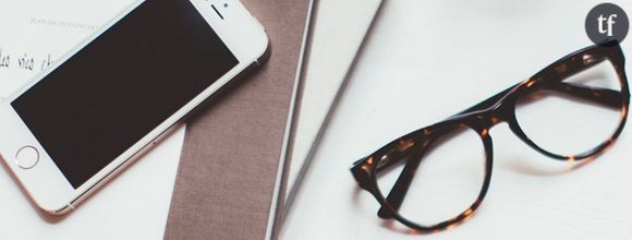 Des lunettes pour se protéger des effets néfastes de la lumière bleue émise par l'ordinateur.