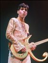 Prince sur scène en 1994