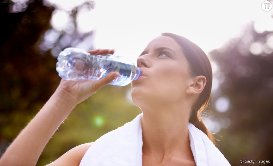 Pourquoi Réutiliser Sa Bouteille Deau En Plastique Est Une