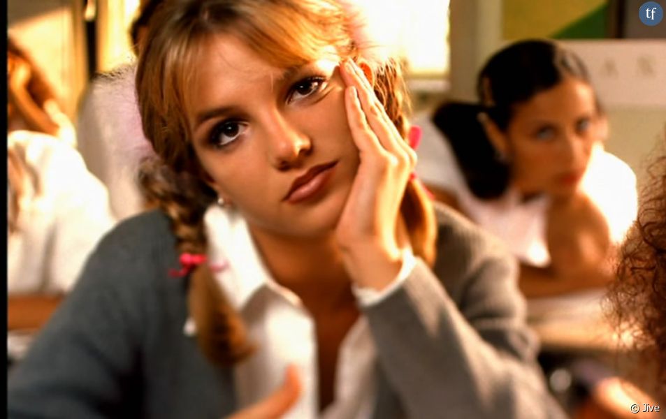 Britney Spears, ado rebelle dans "Baby One More Time"