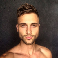 Secret Story 2016 : qui est Bastien, le beau gosse de la saison 10 ? (photos)