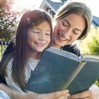 Voilà pourquoi il faut lire des livres compliqués aux enfants