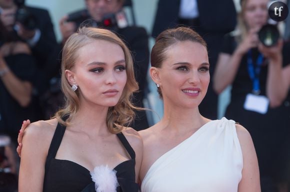 Natalie Portman et Lily Rose Depp à la première de "Planetarium" lors du 73ème Festival du Film de Venise, le 8 septembre 2016