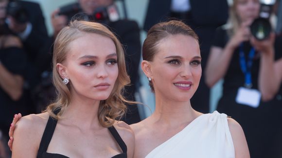 Lily-Rose Depp : son incroyable rencontre avec Natalie Portman