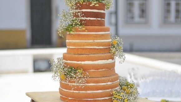 Naked cakes : les gâteaux de mariage les plus détestés des internautes