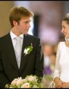 Le prince Emmanuel Philibert de Savoie et Clotilde Courau (princesse de Savoie) le jour de leur mariage à la Basilique des Anges et des Martyrs de Rome, le 25 septembre 2003