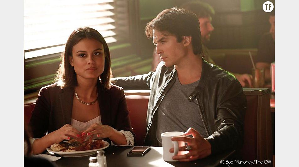 Journal D'un Vampire Saison 8 Vampire Diaries saison 8 : la mort de Damon dans l'épisode 6