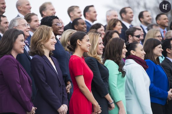 Alexandria Ocasio-Cortez sur la "photo de classe" des nouveaux élus au Congrès