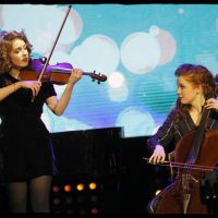 Attouchements, remarques déplacées : les musiciennes Camille et Julie Berthollet dénoncent