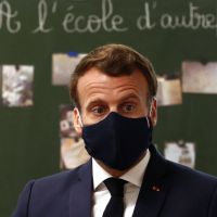 "Sur les masques, ce qu'Emmanuel Macron dit est faux" : des médecins s'insurgent