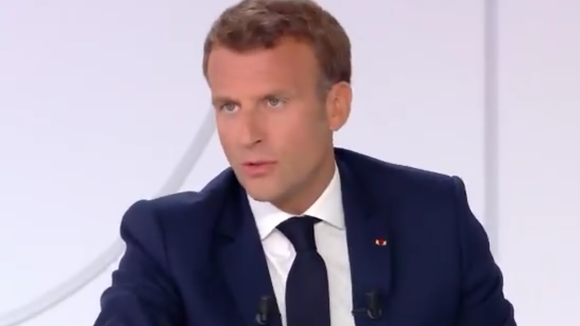 Emmanuel Macron et Gérald Darmanin, leur discussion "d'homme à homme" et le malaise