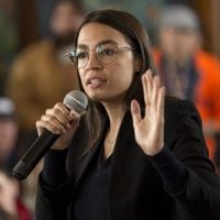 Alexandria Ocasio-Cortez recadre l'élu qui l'a insultée de "fucking bitch"