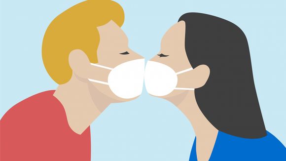 Porter un masque pour faire l'amour : la recommandation de la cheffe de la santé canadienne