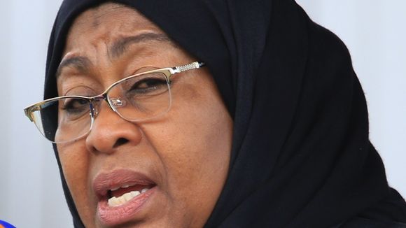 Samia Suluhu Hassan devient la première présidente de la Tanzanie