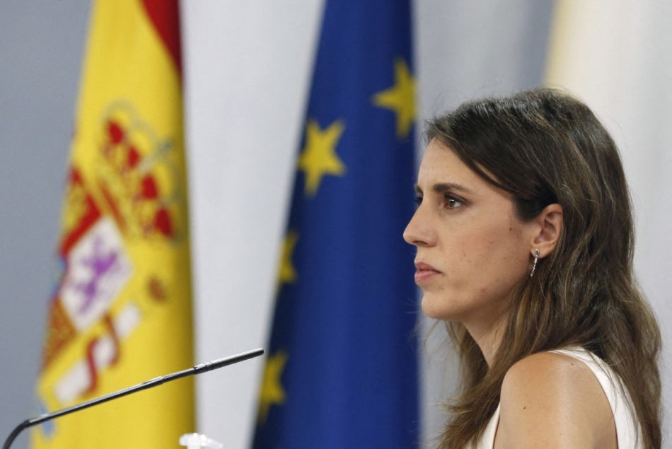 La ministre de l'Egalité espagnole Irene Montero défend un projet de loi contre le viol