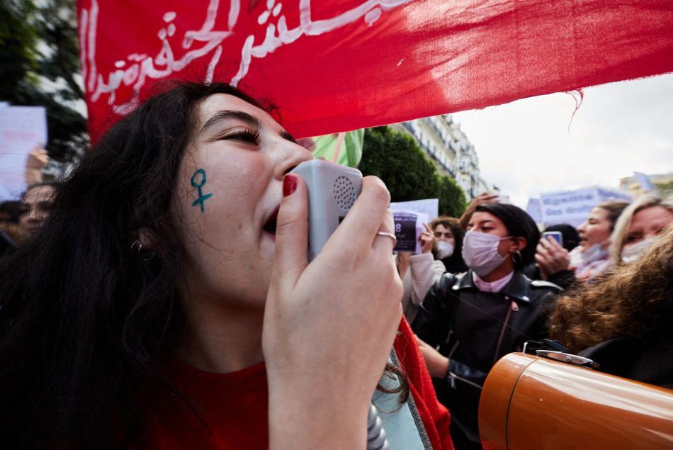 Des manifestantes à Alger pour la journée des droits des femmes le 8 mars 2021