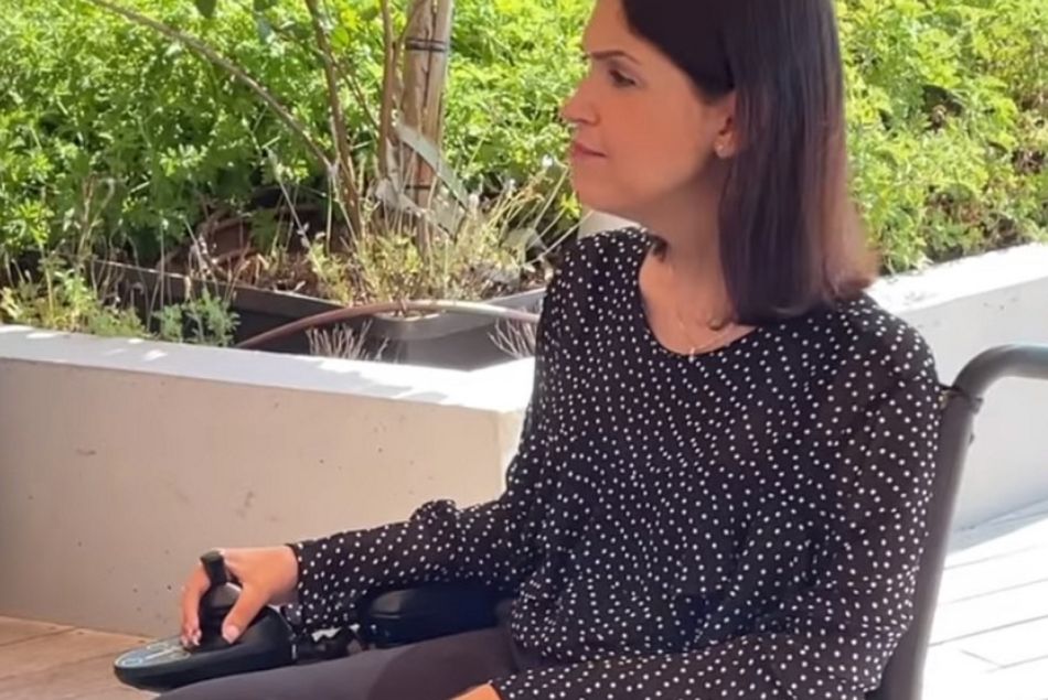 La COP26 est inaccessible pour la ministre israélienne Karine Elharrar, en fauteuil roulant
