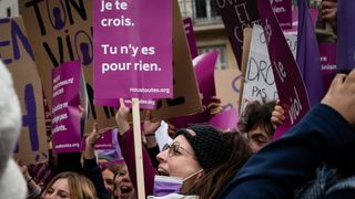 "Qu'allez-vous faire pour que les hommes cessent de violer ?" : #MeToo investit la présidentielle