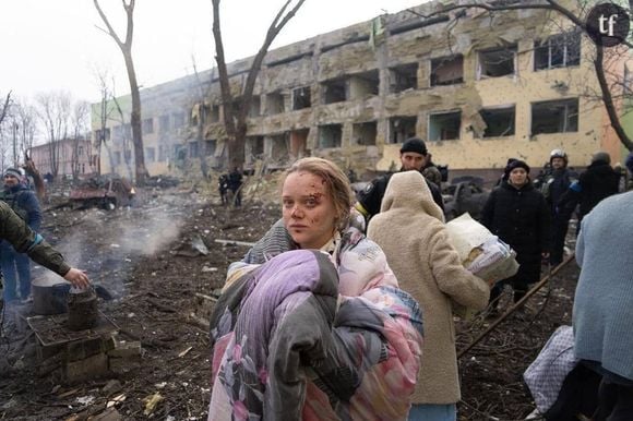 Marianna Podgurskaya enceinte après le bombardement de la maternité de Marioupol le 9 mars 2022