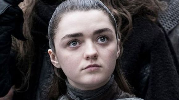 Et si Arya de "Game of Thrones" avait été lesbienne ? Les confidences cash de Maisie Williams