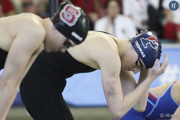 La nageuse transgenre Lia Thomas aux championnats NCAA le 21 mars 2022