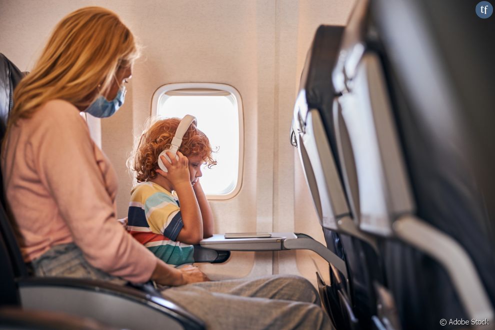 Faut-il créer des sections réservées aux enfants dans les avions ?