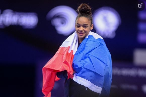 Mélanie De Jesus Dos Santos de France vue après avoir remporté la compétition lors de la finale du concours général féminin des 8e Championnats d'Europe de gymnastique artistique (Jour 3). Szczecin, Pologne, 12 avril 2019.