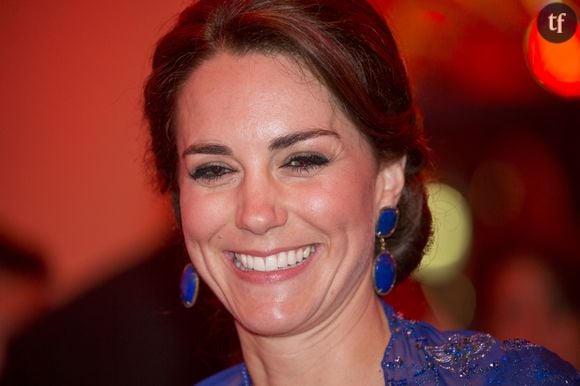 "Nous avons TOUS le droit de traverser la maladie ou de vivre en privé. Or la curiosité morbide a forcé Kate Middleton à s'expliquer publiquement. Nous devons apprendre à respecter la vie privée !"