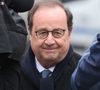 "C'est un personnage à la dérive qui est un agresseur pas seulement pour les femmes mais envers...". Sur le plateau de "C à vous", l'ex chef de l'Etat François Hollande a réagit à "l'affaire Depardieu"... A sa manière.
François Hollande - Hommage national à Robert Badinter devant le ministère de la Justice sur la place Vendôme à Paris le 14 février 2024. L'ancien garde des Sceaux, artisan de l'abolition de la peine de mort, est décédé vendredi dernier à l'âge de 95 ans. © Dominique Jacovides/Bestimage 