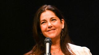 Cristiana Reali couronnée lors des Molières pour un rôle féministe (et c'est mérité)