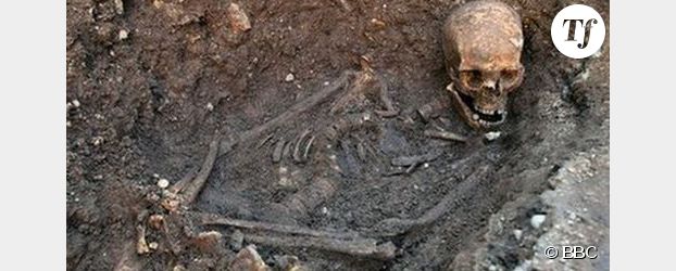 Le squelette du roi Richard III retrouvé sous un parking