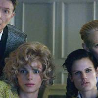 The Stars (Are Out Tonight) : le nouveau clip de David Bowie avec Tilda Swinton – vidéo