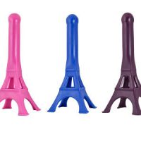 "La Tour est Folle" : le sextoy Tour Eiffel 100% parisien