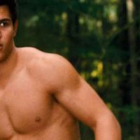 Taylor Lautner aka Jacob Black dans Twilight ne va pas entretenir son corps musclé