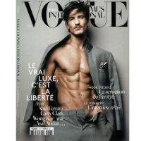 Vogue : Jarrod Scott entièrement nu pour célébrer la liberté