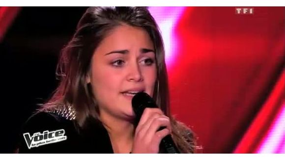 The Voice 2 : Battle entre Laura Chab et Claire – Vidéo TF1 Replay