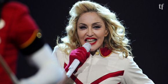 Madonna : son frère SDF critique sa radinerie