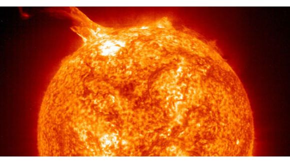 La plus forte éruption solaire de 2013