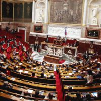 Scrutin binominal : le parlement adopte définitivement les duos hommes-femmes 