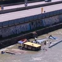 Une péniche a coulé dans les eaux du Rhône à Valence. 