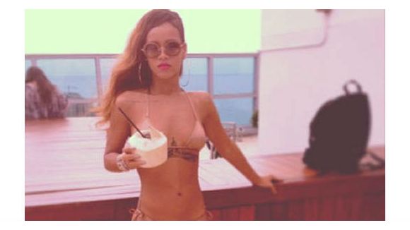 Rihanna pose sur Instagram pour prouver qu’elle n’est pas enceinte