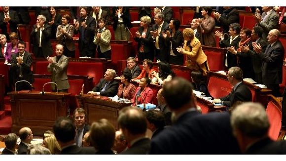 Mariage gay : jour de vote et jour de noces à l'Assemblée