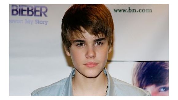 Justin Bieber : drogue dans le bus et retour en couple avec Selena Gomez